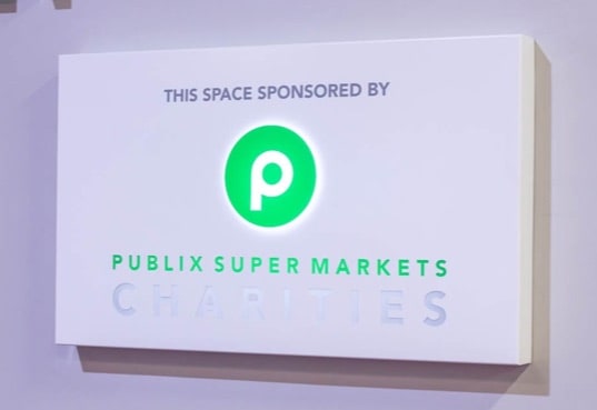Publix community market logo